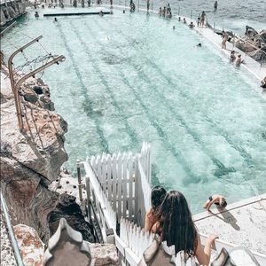 Meet your Posher, Chloe